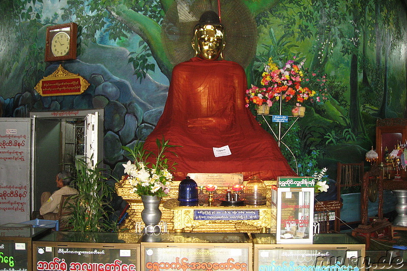 Kaba Aye Paya - Tempel in Yangon, Myanmar