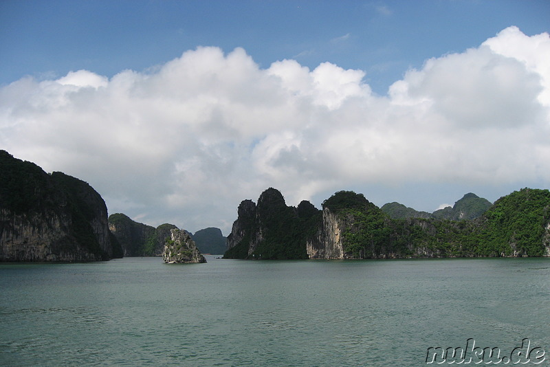 Kalkfelsen in Halong Bay, Vietnam