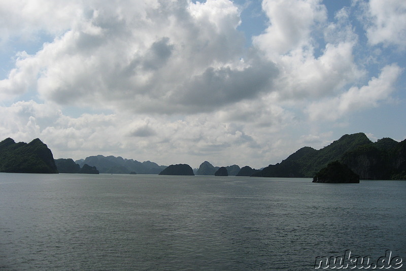 Kalkfelsen in Halong Bay, Vietnam