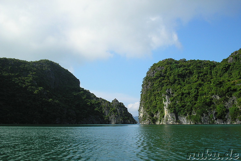 Kalkfelsen in Halong Bay, Vietnam