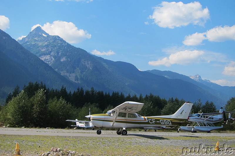 Kleiner Privatflughafen in British Columbia, Kanada