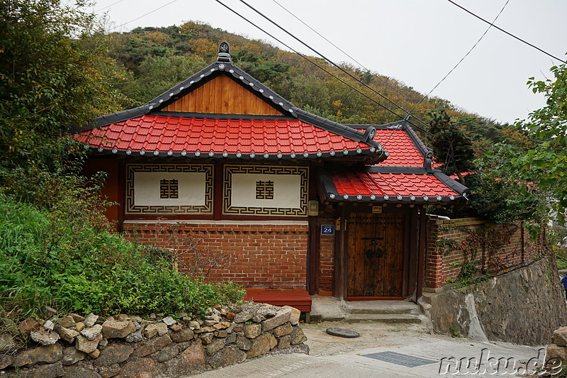 Kleines Dorf auf der Insel Somuuido, Korea