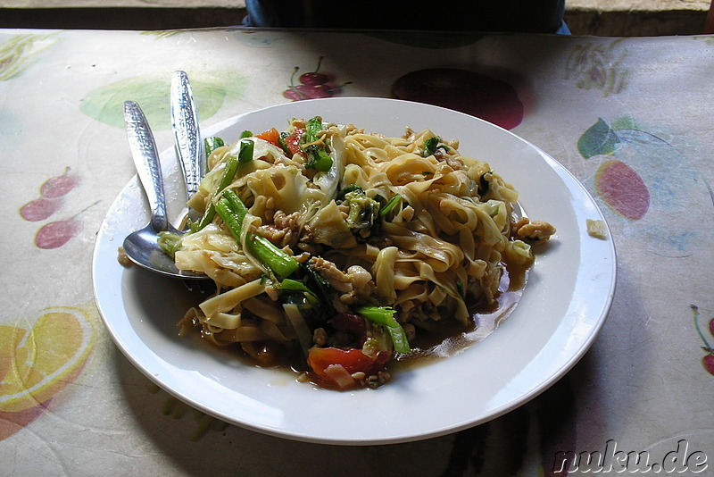 Laotisches Essen: Gelbe Nudeln