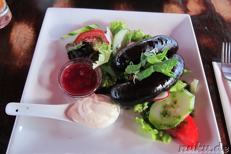 Lettische Küche im Restaurant Vecmeita Ar Kaki in Riga, Lettland