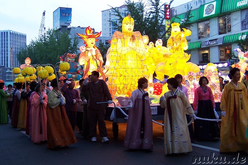 Lotuslaternen-Festival