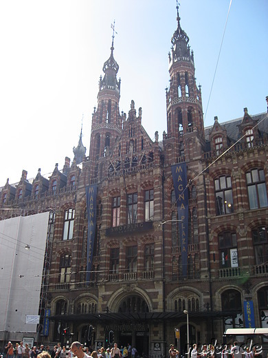 Magna Plaza