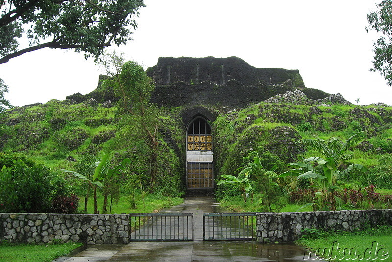 Maha Pasan Guha - Buddhistisches Veranstaltungszentrum in Yangon, Myanmar