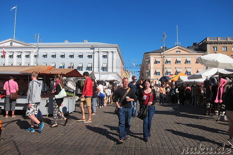 Markt im Hafen von Helsinki, Finnland