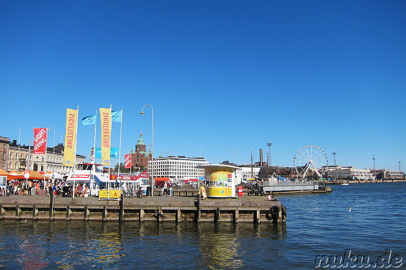 Markt im Hafen von Helsinki, Finnland