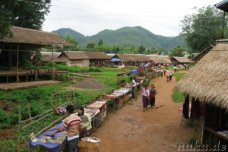 Markt in Inthein am Inle Lake in Burma