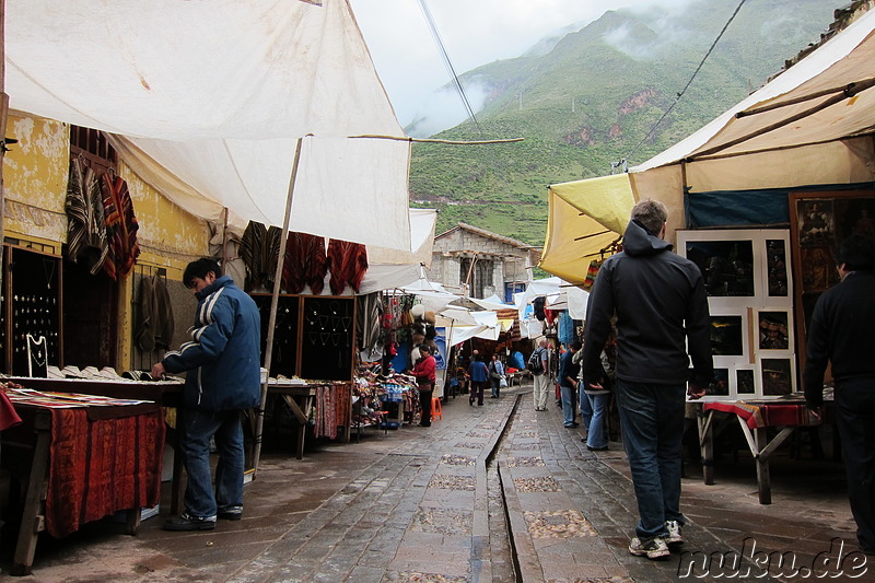 Markt in Pisaq, Urubamba Valley, Peru