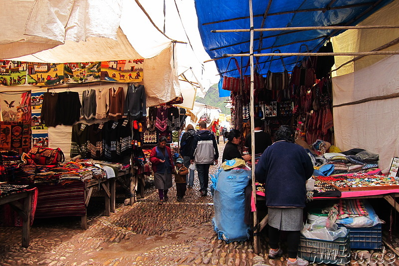 Markt in Pisaq, Urubamba Valley, Peru