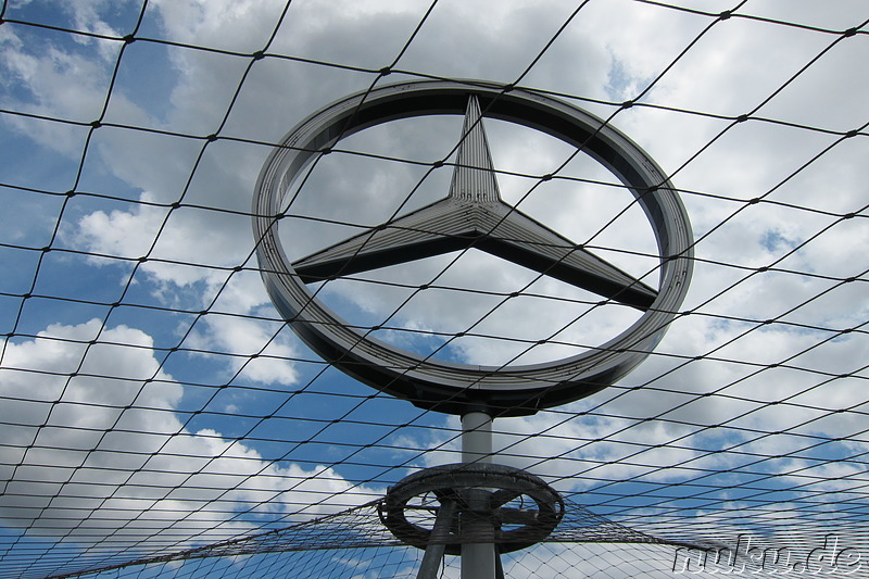 Mercedes-Stern auf dem Stuttgarter Hauptbahnhof