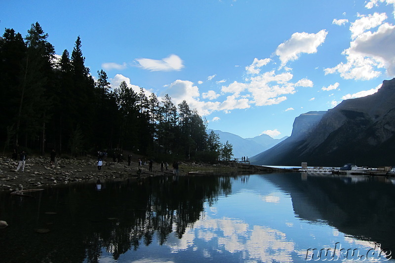 Minnewanka Lake - See im Banff National Park in Alberta, Kanada