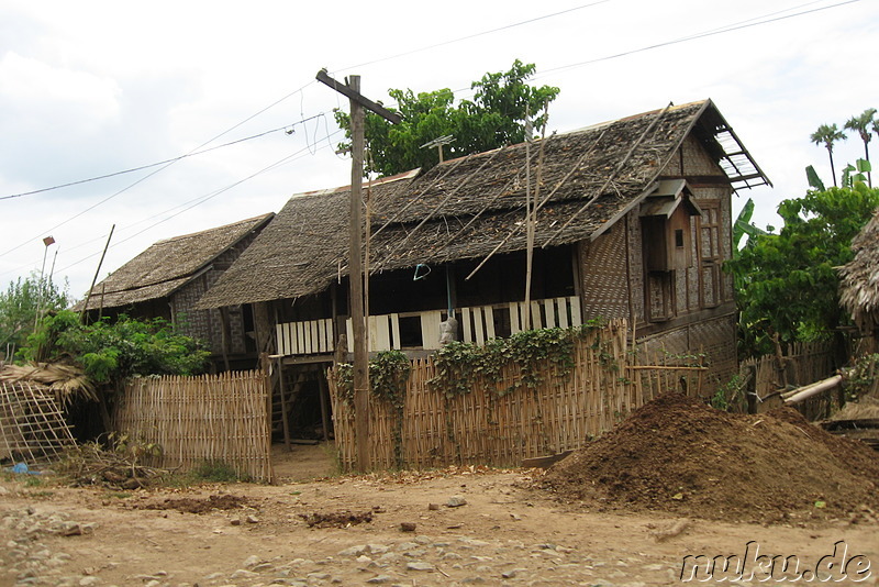 Mit der Pferdekutsche auf Erkundungstour in Inwa, Burma