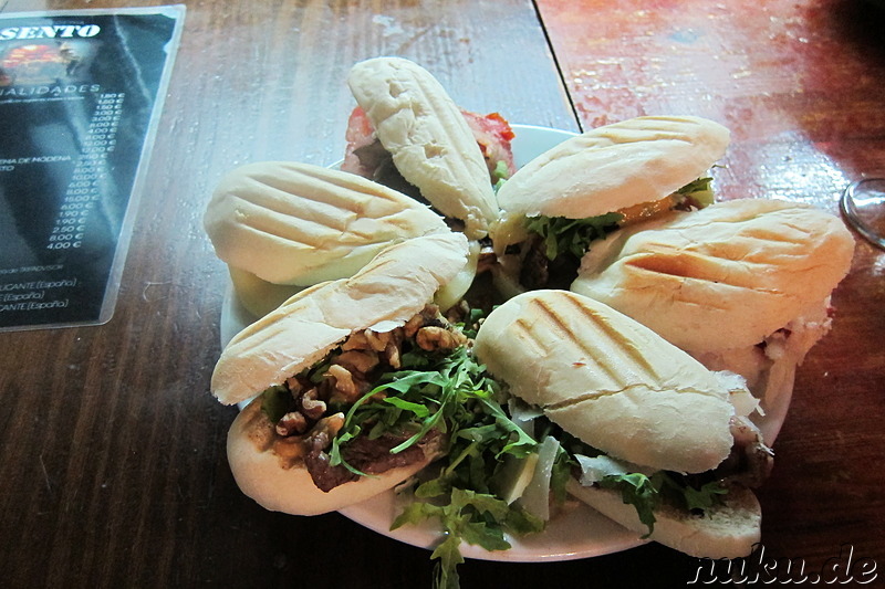 Montaditos bei Cerveceria Sento in Alicante, Spanien