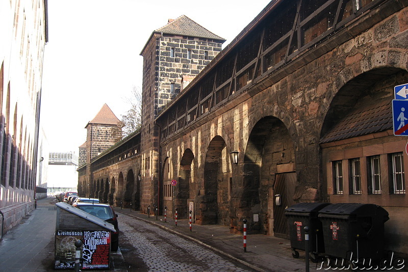 Nürnberger Stadtmauer und Burggraben