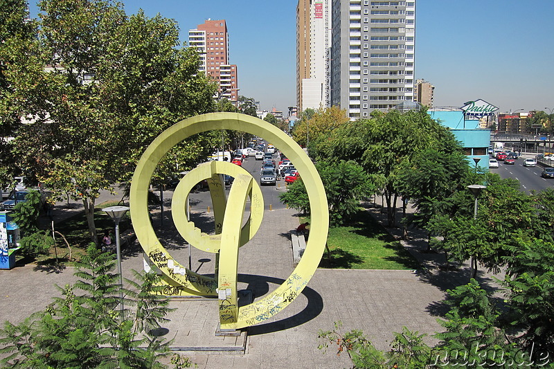 Paseo Huerfanos Fußgängerbrücke in Santiago de Chile