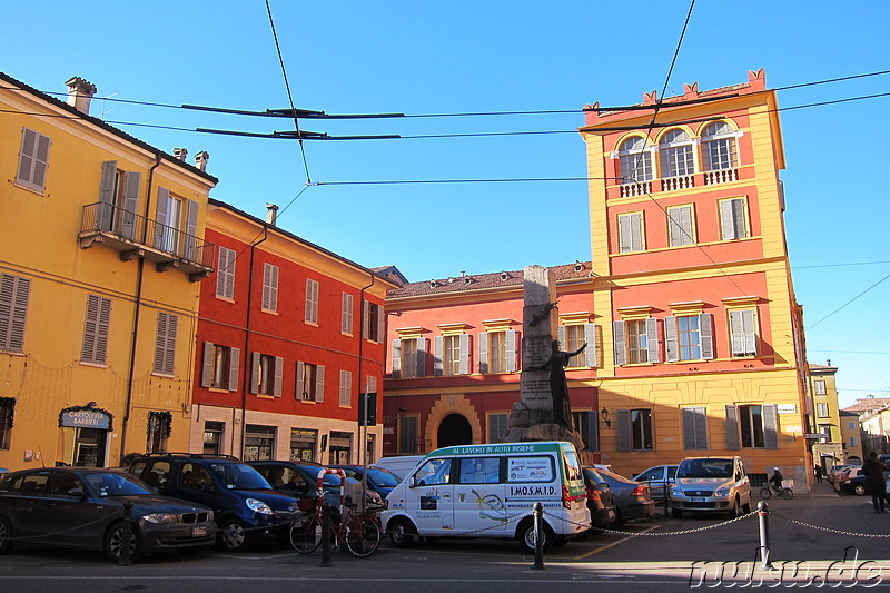 Piazza Roma in Modena, Italien