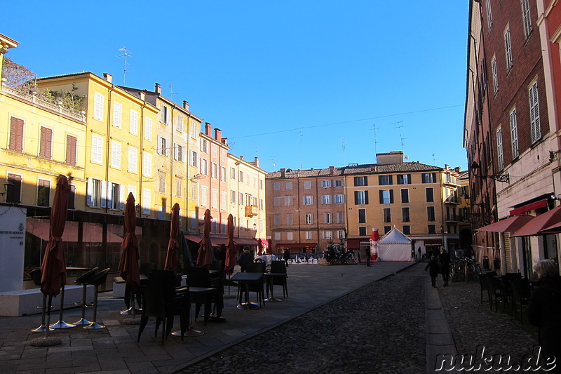 Piazza XX Settembre in Modena, Italien