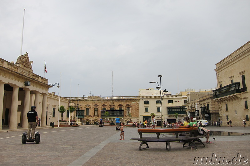 Pjazza San Gorg in Valletta, Malta