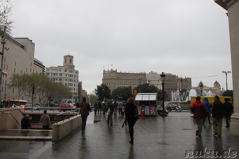 Placa de Catalunya in Barcelona, Spanien