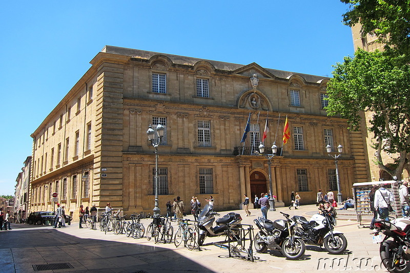 Place de l'Hotel de Ville - Platz in Aix-en-Provence, Frankreich