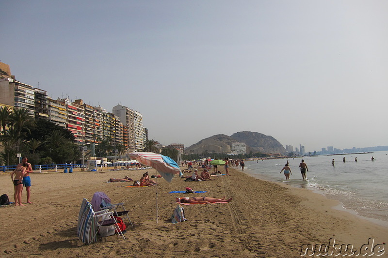 Playa del Postiguet - Strand in Alicante, Spanien