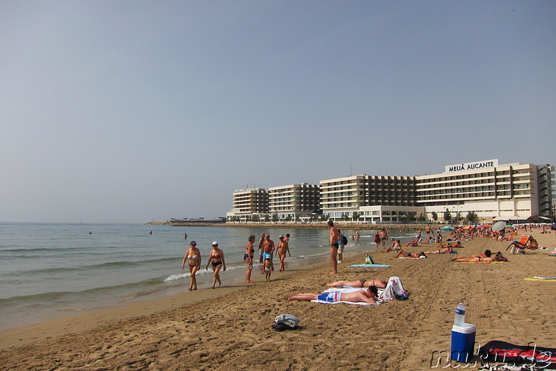 Playa del Postiguet - Strand in Alicante, Spanien