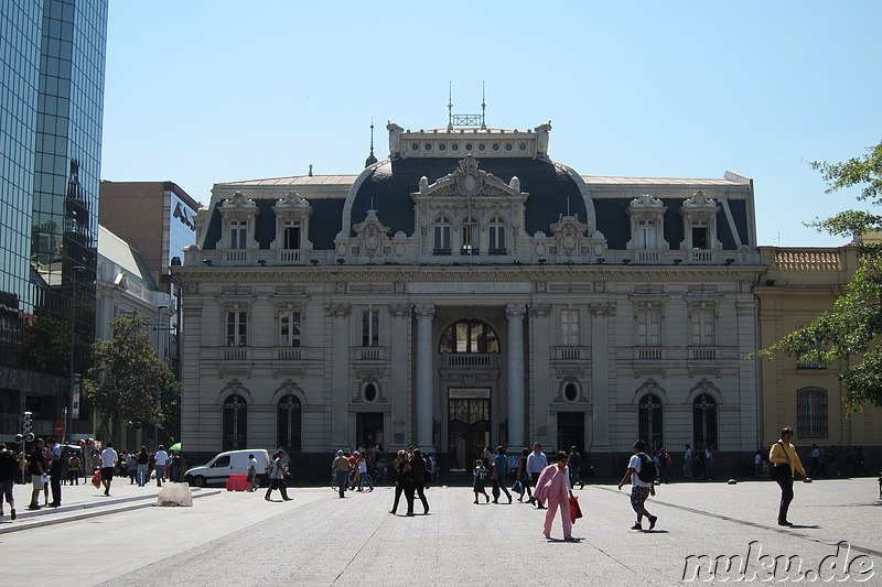 Plaza de Armas in Santiago de Chile