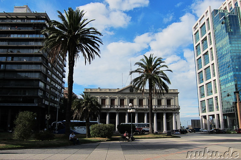 Plaza Independencia in Montevideo, Uruguay