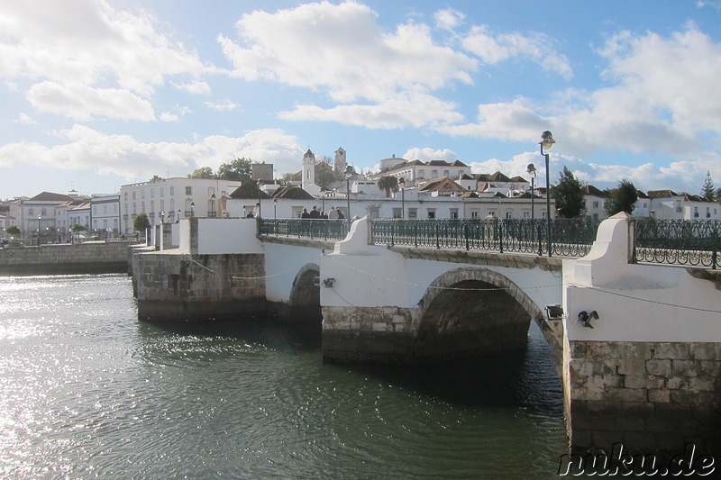 Ponte Romano - Historische Brücke in Tavira, Portugal