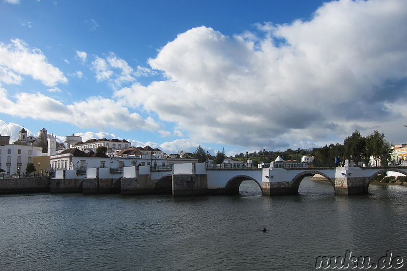 Ponte Romano - Historische Brücke in Tavira, Portugal