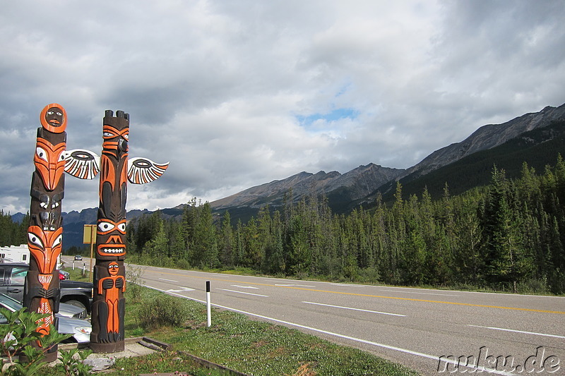 Raststätte bei den Sunwapta Falls im Jasper National Park, Kanada