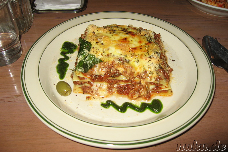 Rindfleisch-Lasagne - Cafe Dibar, Yangon, Myanmar