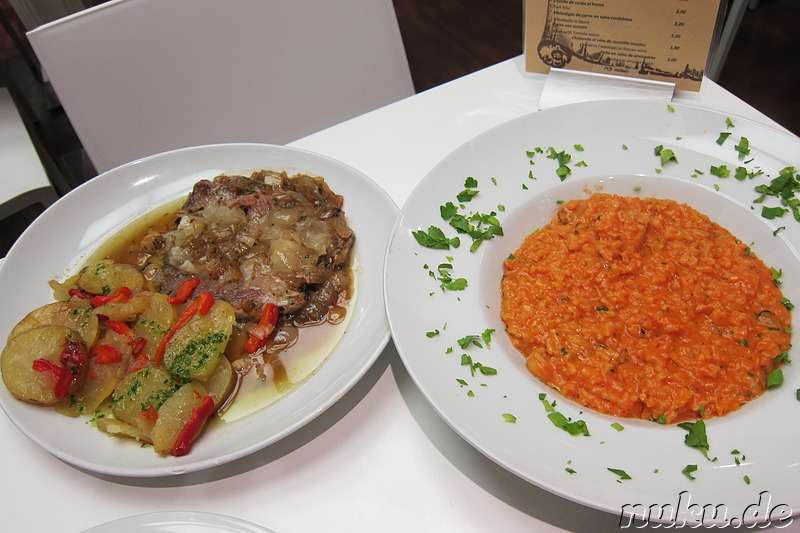 Risotto und Zwiebelhacksteak in Cordoba, Spanien