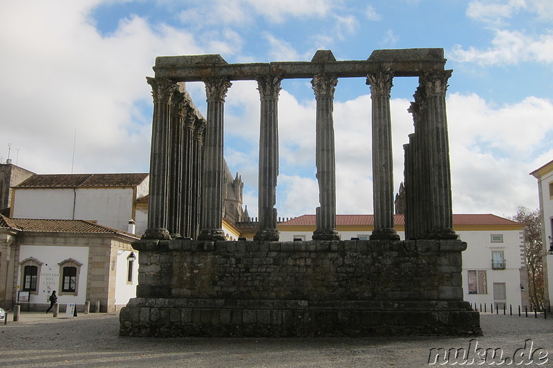 Römischer Tempel in Evora, Portugal