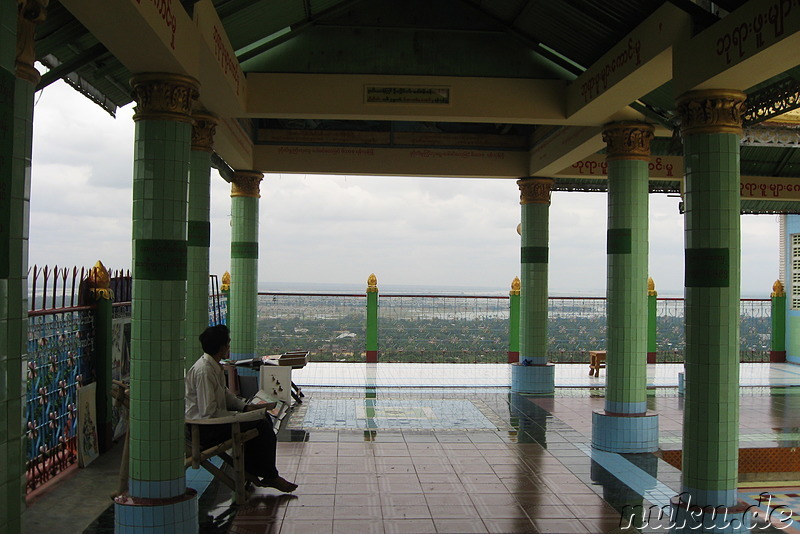 Sagaing Hill in Sagaing bei Mandalay, Myanmar