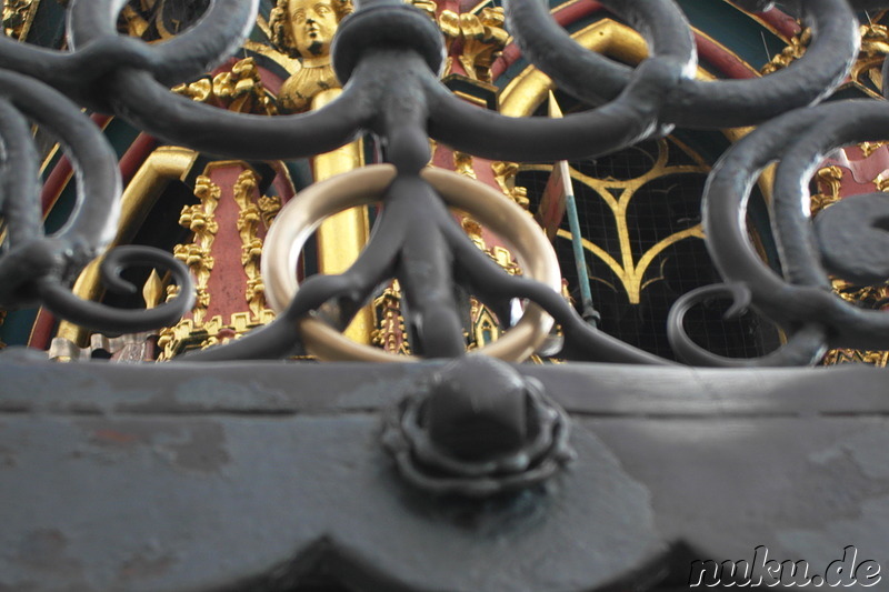 Schöner Brunnen am Hauptmarkt in Nürnberg