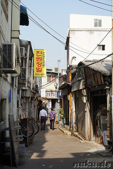 Seitenstraße von der Euljiro (을지로) im Zentrum von Seoul, Korea