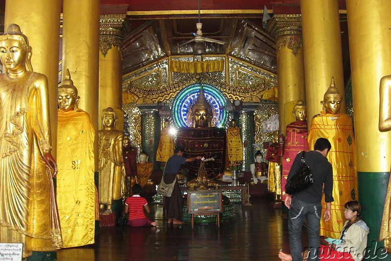 Shwe Dagon Pagoda - Tempel in Yangon, Myanmar