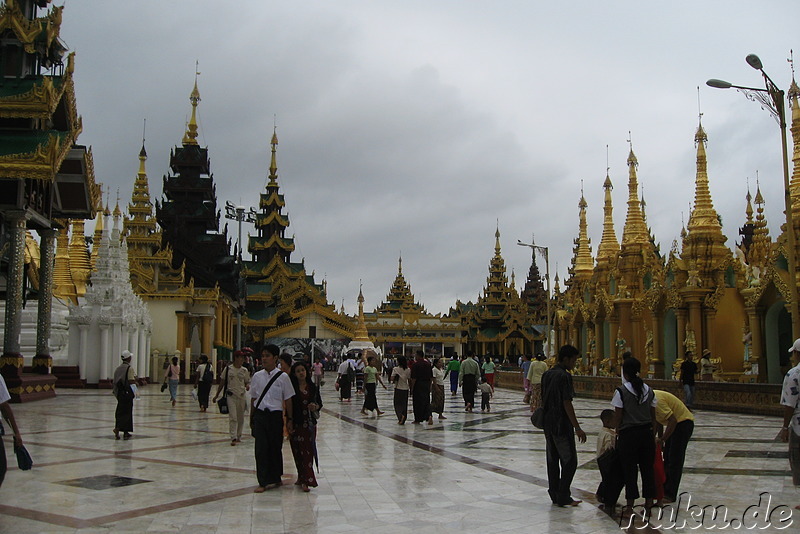 Shwe Dagon Paya - Tempel in Rangun, Birma