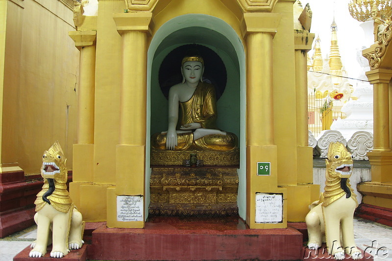 Shwedagon Pagoda - Tempel in Rangoon, Burma