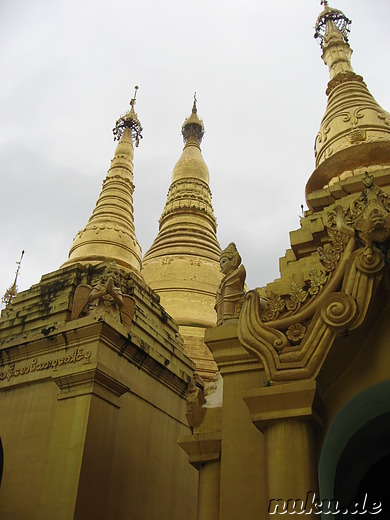 Shwedagon Pagoda - Tempel in Rangoon, Burma