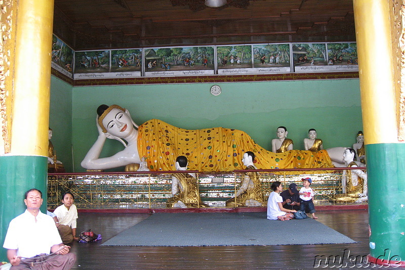 Shwedagon Pagoda - Tempel in Rangoon, Burma