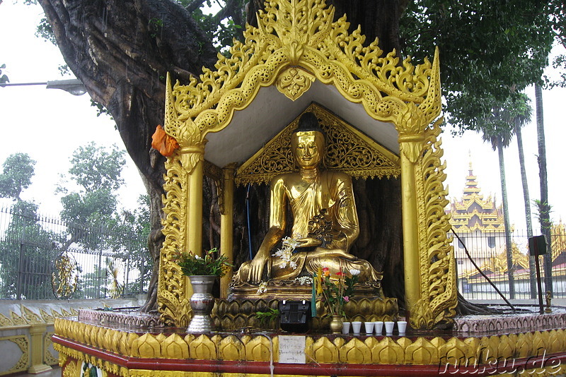 Shwedagon Paya - Tempel in Yangon, Myanmar
