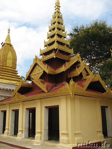 Shwezigon Paya - Tempel in Bagan, Myanmar