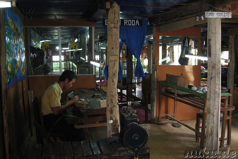 Silberschmiederei in Ywama, Inle Lake, Myanmar