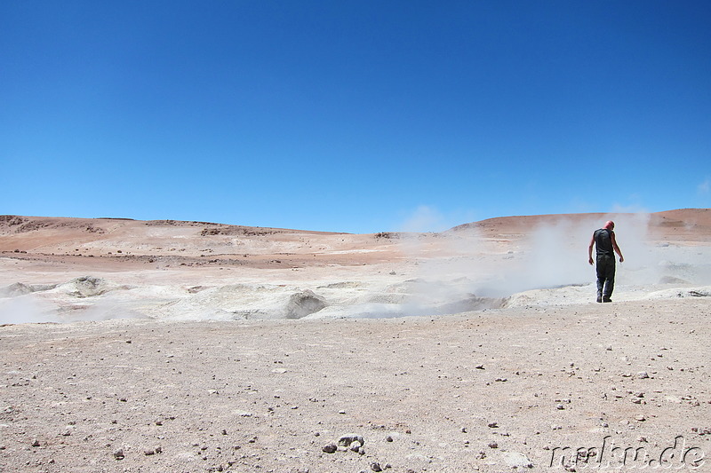 Sol de Manana Geyser Basin in Uyuni, Bolivien