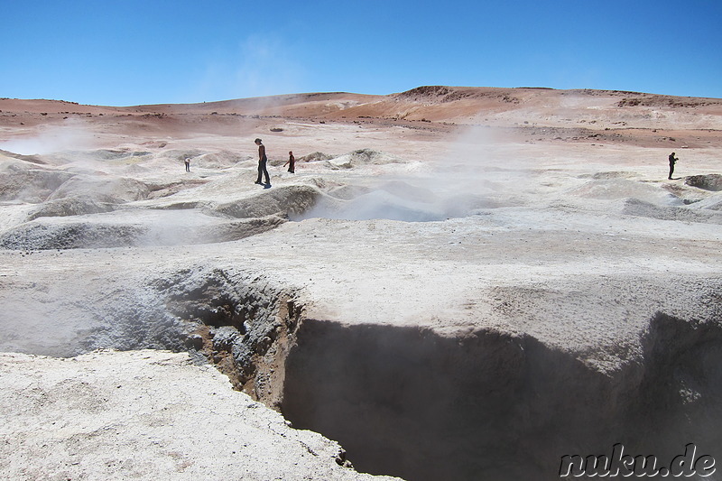 Sol de Manana Geyser Basin in Uyuni, Bolivien